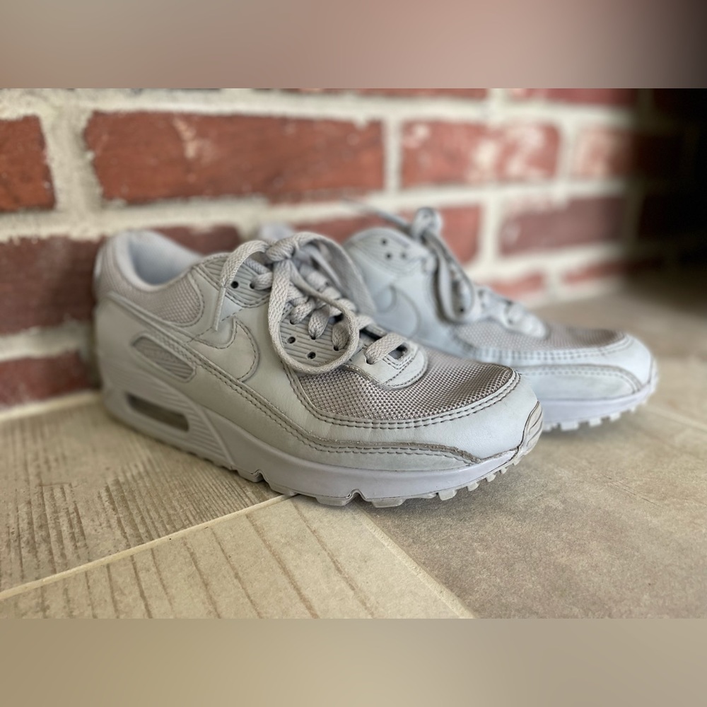 Unisex Nike Air Max 90 Grey